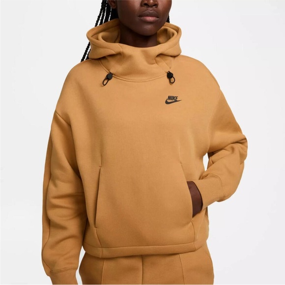 Nike Tops - Nike Sportswear Tech Fleece Oversized Hoodie, S